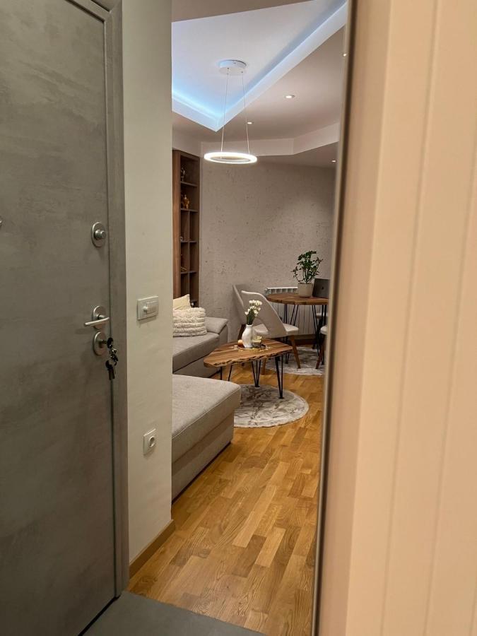 Maria'S Elite Luxury Apartment Skopje Extérieur photo